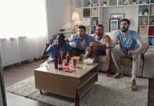 5 razloga za gledanje fudbala kod kuće